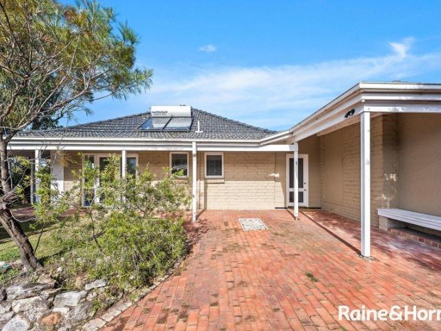Villa for rent in Wollongong West, New South Wales