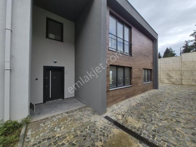 Mudanya, Bursa içerisinde kiralık Villa