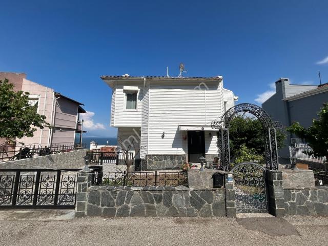 Mudanya, Bursa içerisinde satılık Villa
