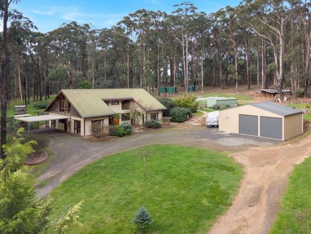 House for sale in Kinglake West, Shire of Murrindindi