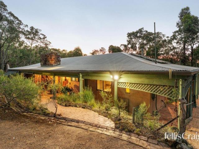 House for sale in Bend of Islands, Melbourne
