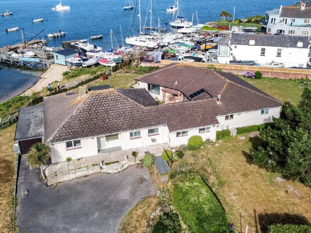 House for rent in Christchurch