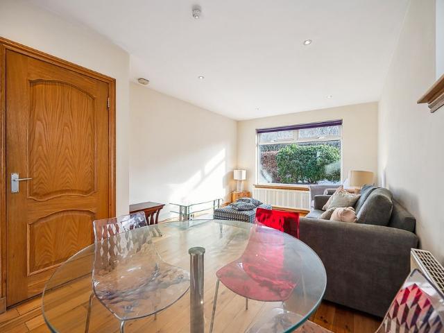 House for rent in Milngavie, Scotland