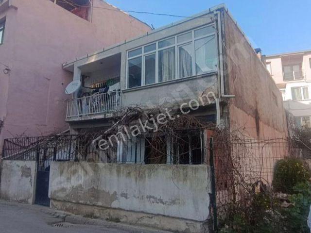 Karabağlar, İzmir içerisinde satılık Bina