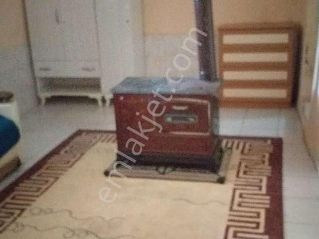 Karabağlar, İzmir içerisinde kiralık mülk