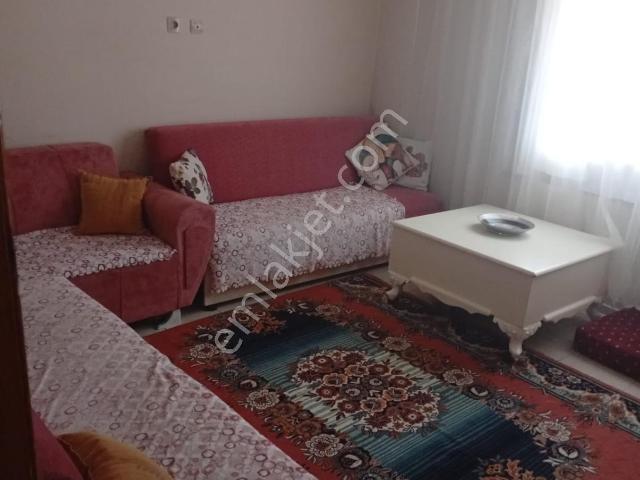 Karabağlar, İzmir içerisinde kiralık mülk