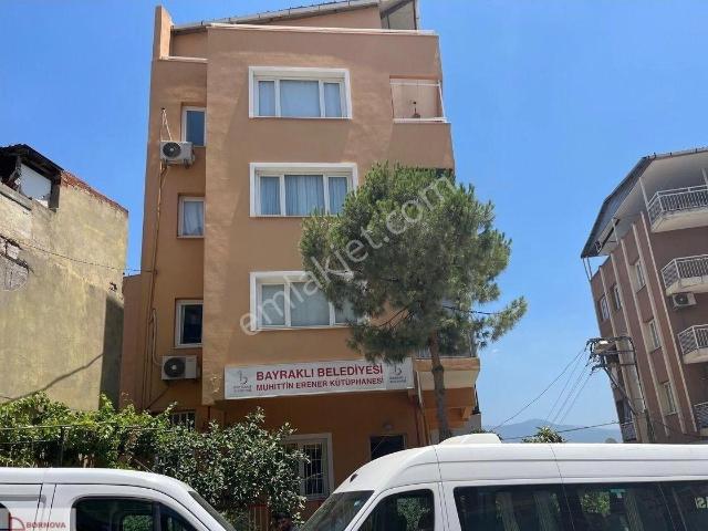 Bayrakli, İzmir içerisinde kiralık mülk
