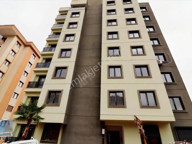 Bayrakli, İzmir içerisinde kiralık mülk