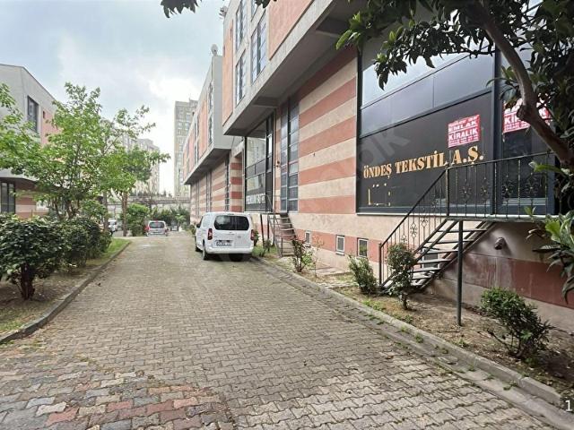Esenler, İstanbul içerisinde satılık Dükkan