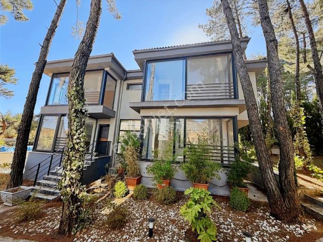 Muğla içerisinde satılık Villa