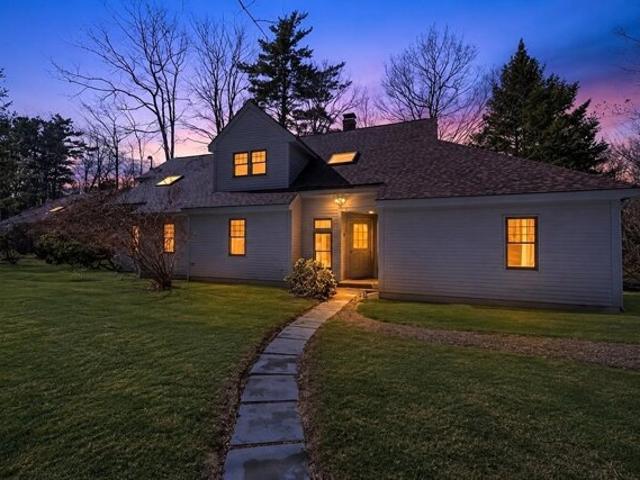 Condo for sale in New Hampshire