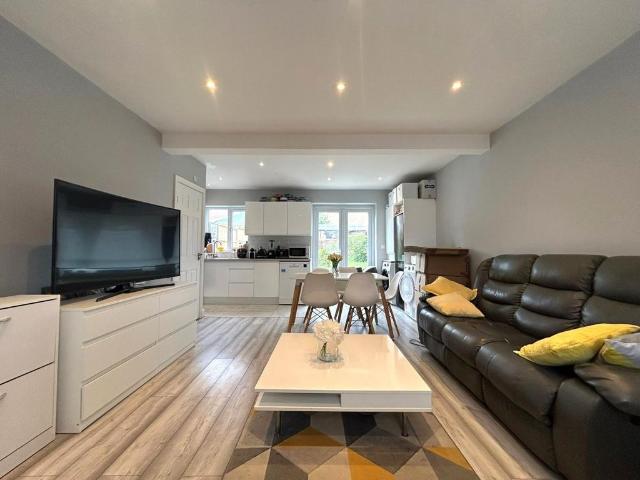 House for rent in Watford Rural, Batchworth