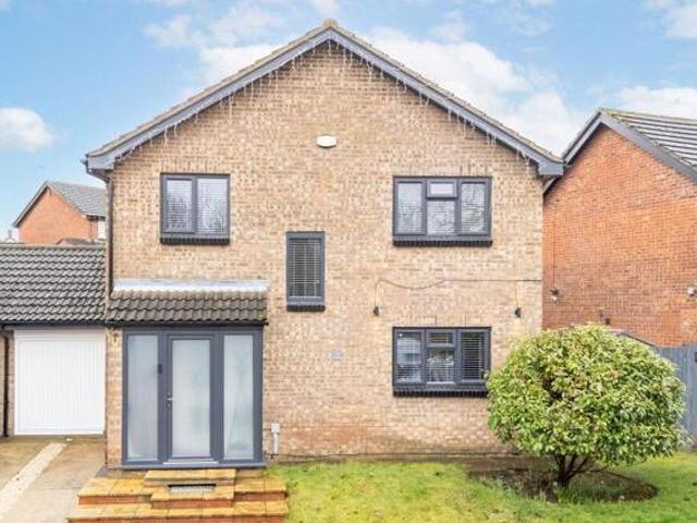 House for sale in Glenvale Park, Wellingborough