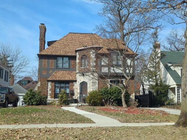 House for sale in Golf Club Addition, Detroit