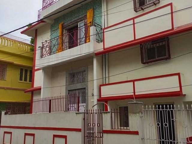 House for sale in Calcutta, West Bengal