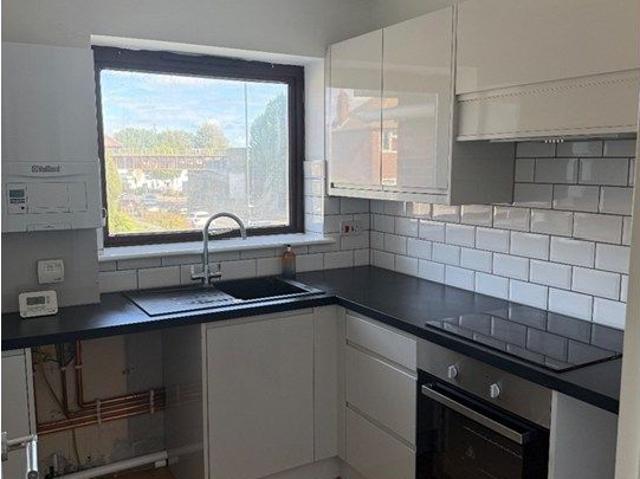 Apartment for rent in Falconwood, Greater London