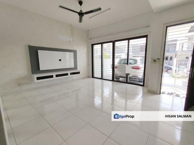 House for rent in Petaling, Alam Impian