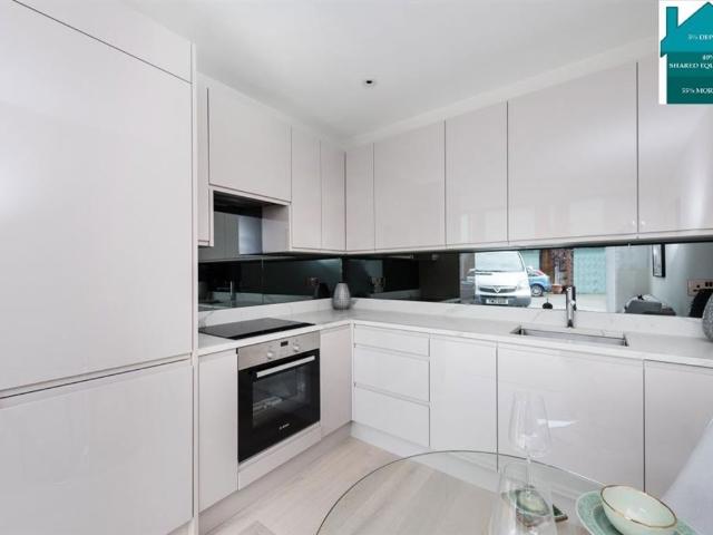 Apartment for rent in Well Hall, Greater London