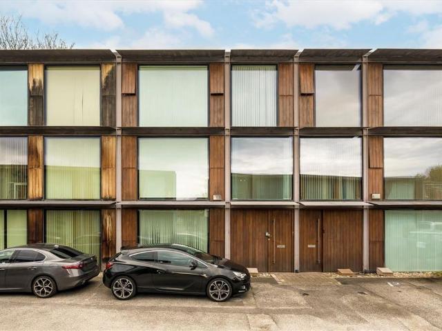Apartment for rent in Well Hall, Greater London