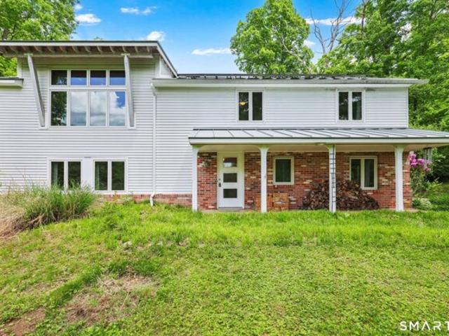 House for sale in Mansfield Center, Connecticut