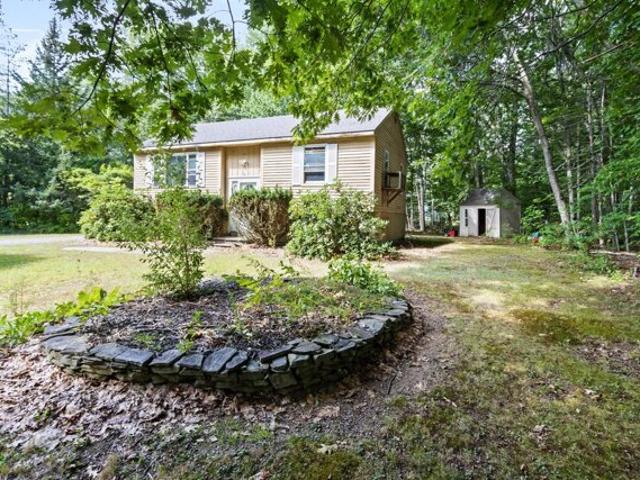 House for sale in Buxton, Maine