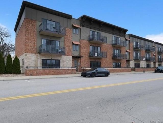 Condo for sale in Jeffersonville