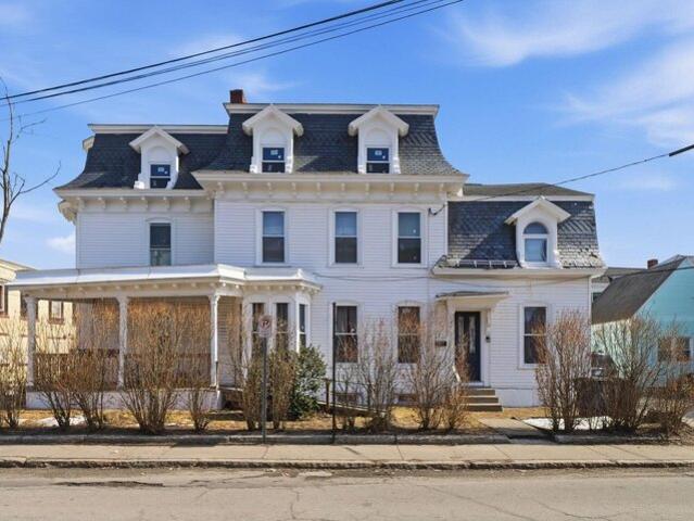 House for sale in New Hampshire