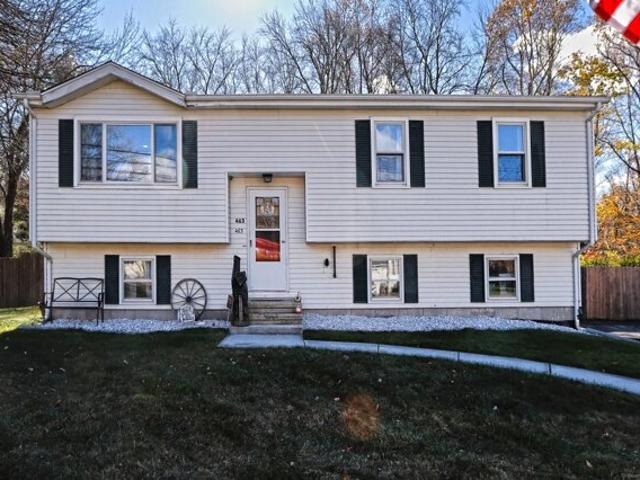 House for sale in Naugatuck, Connecticut
