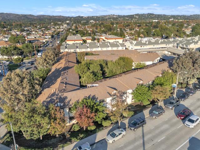 Apartment for rent in California