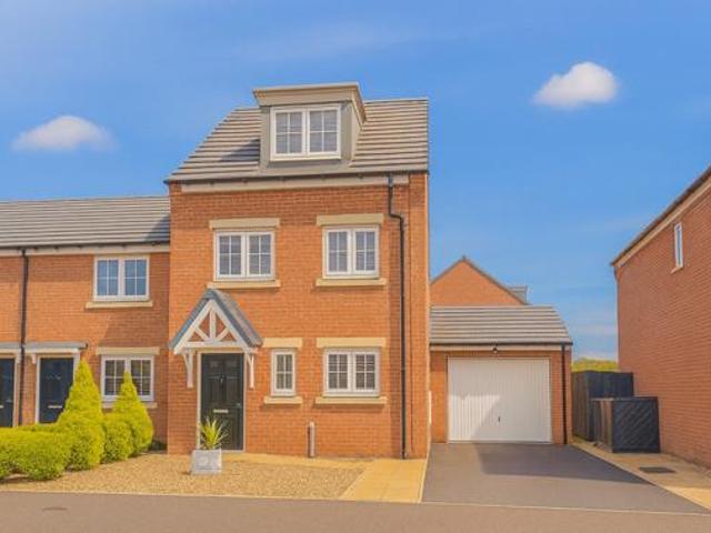 House for sale in Parkside, Seaham