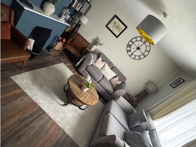 Room for rent in Cheney Manor, Swindon