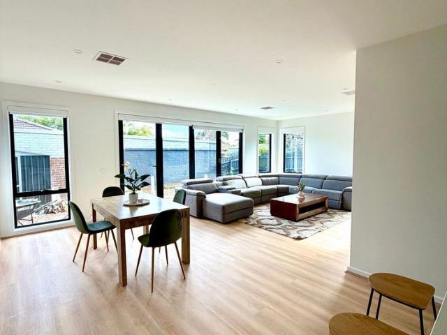 Room for rent in Camerons Creek, Victoria
