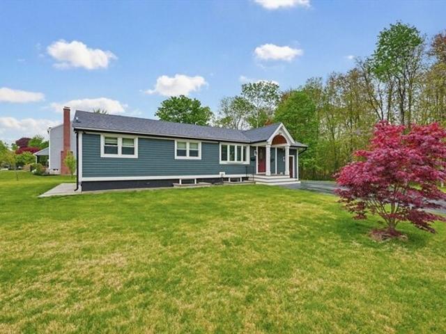 House for sale in Ashland, Massachusetts