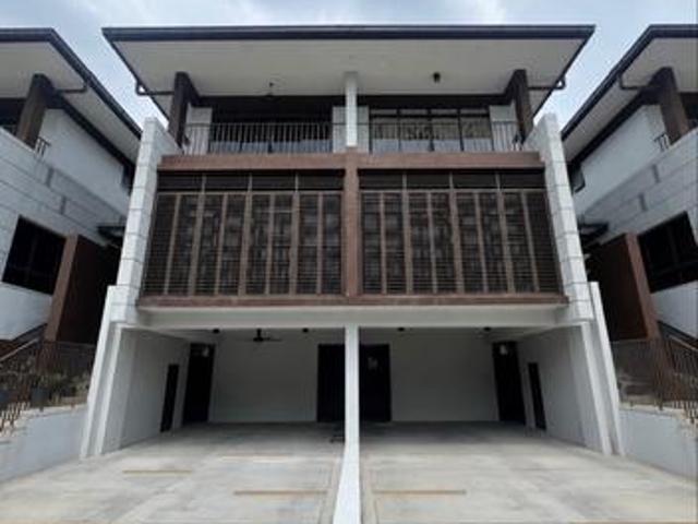 Terraced House for rent in Tanjong Sepat, Selangor