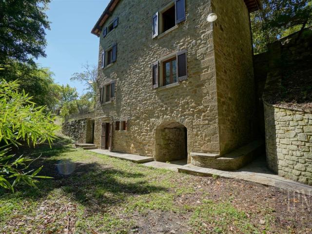 Casa in vendita a Cortona, Toscana