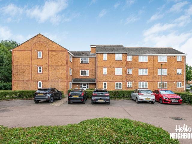 Apartment for rent in Hackbridge, Greater London