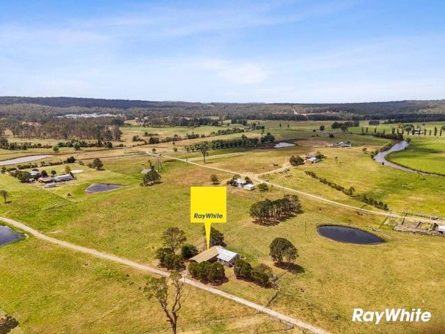 Cottage for sale in Kiora, New South Wales