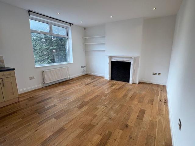Apartment for rent in Westbury on Trym, Bristol