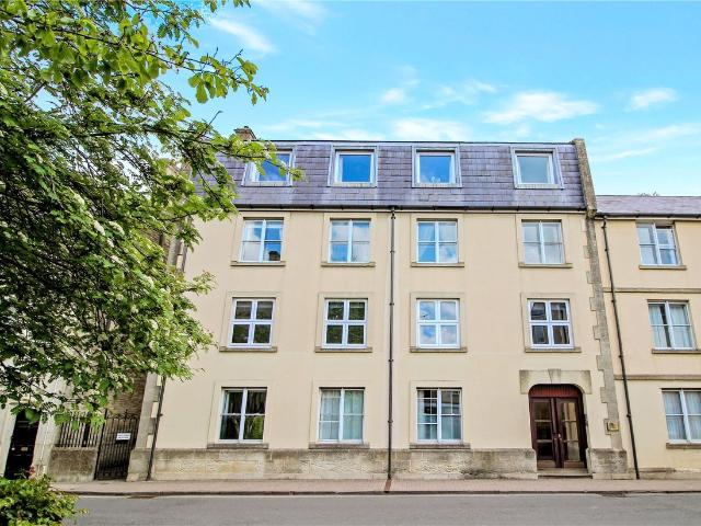 Apartment for rent in Fossebridge, Gloucestershire