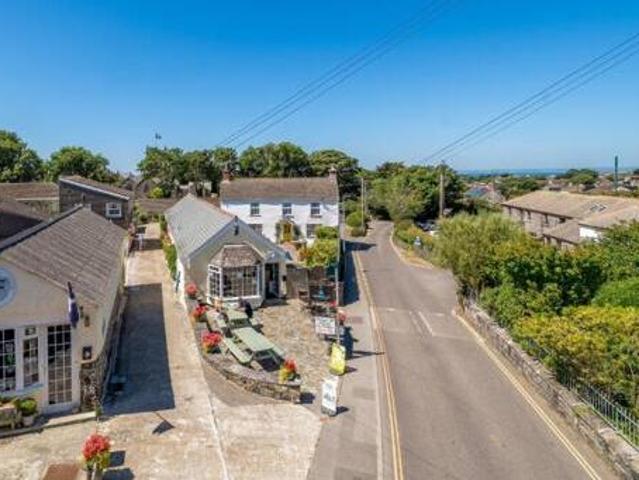 House for sale in Helston, Cornwall