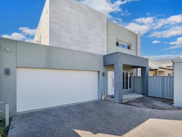 House for sale in Wodonga, Victoria