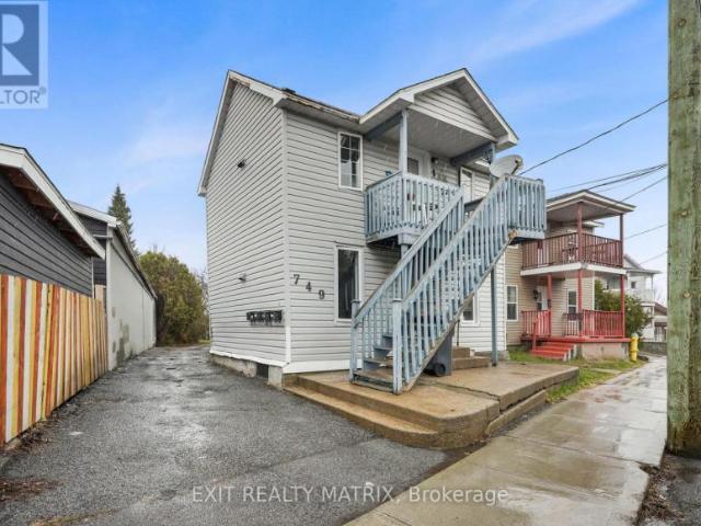 House for sale in Hawkesbury, Ontario