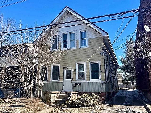 House for sale in Sault Sainte Marie, Ontario