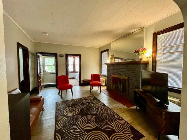 House for sale in Great Lakes, Illinois