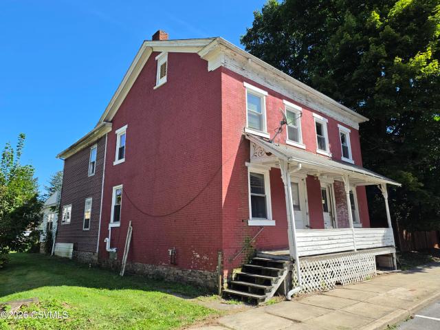 House for sale in Lewisburg, Union County