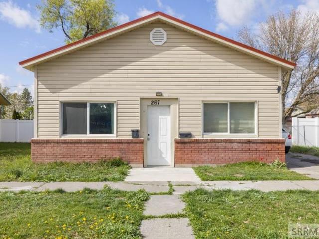 House for sale in Shelley, Idaho
