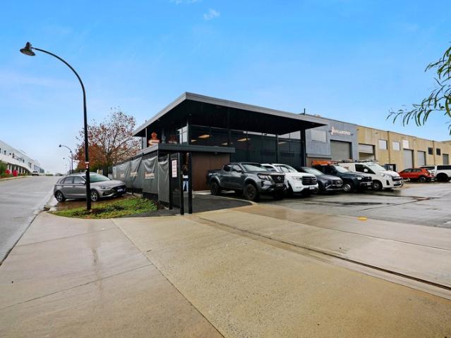 Office for sale in Clarkson, Western Australia
