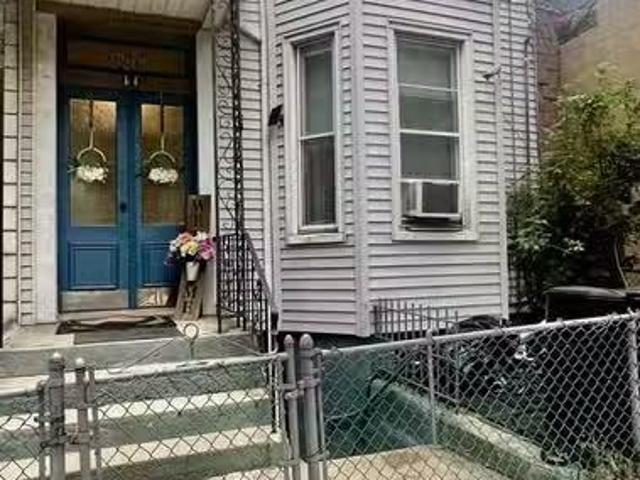 Condo for rent in Union City