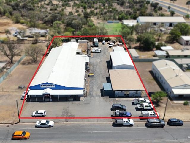 Warehouse for sale in Blackwater, Queensland