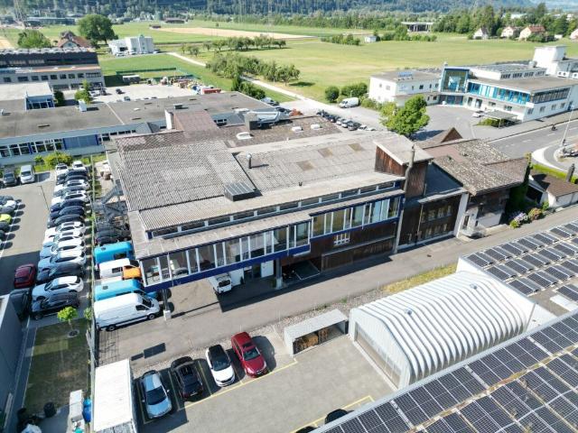 Atelier kaufen in Uznaberg, Uznach